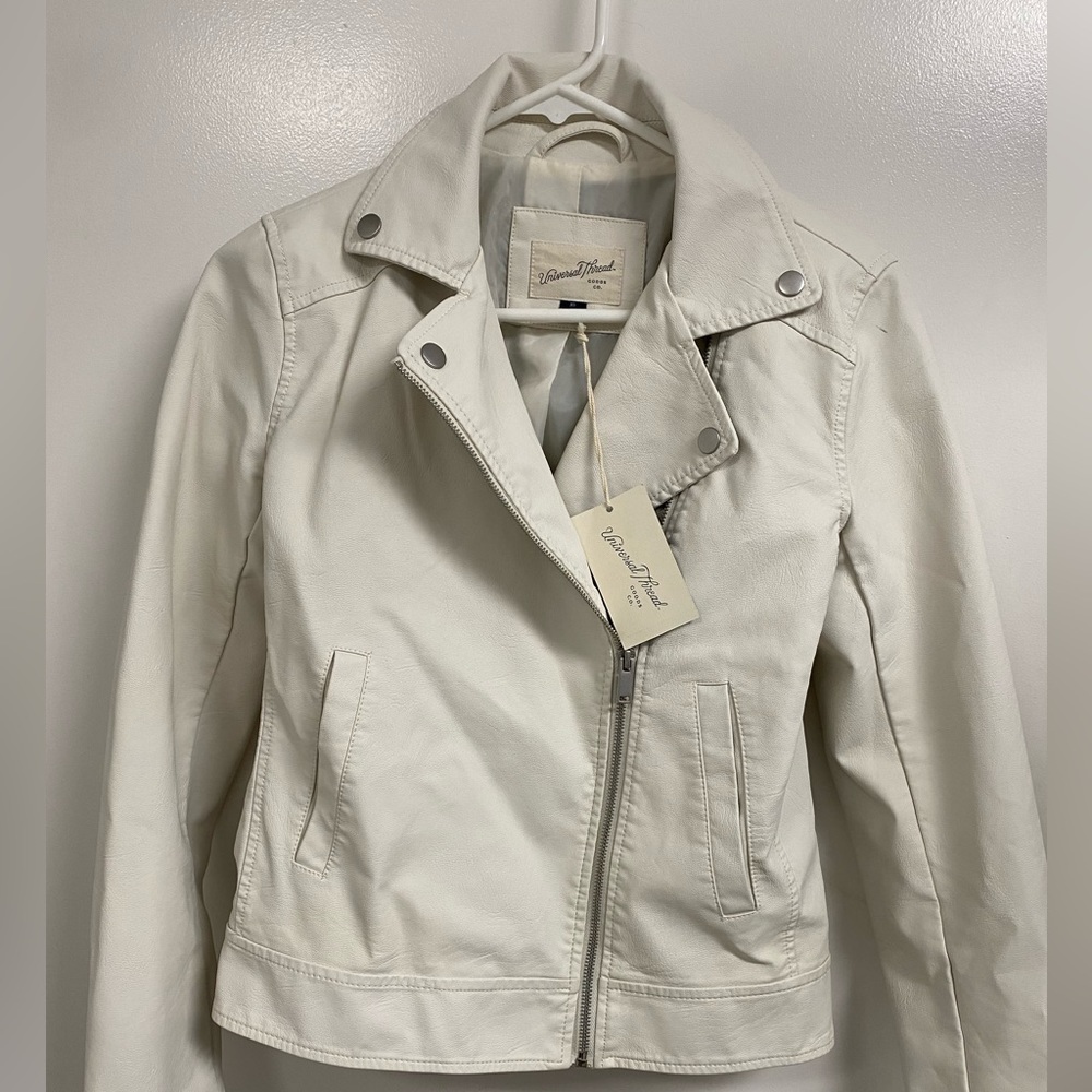 Universal Thread coat XS NWT